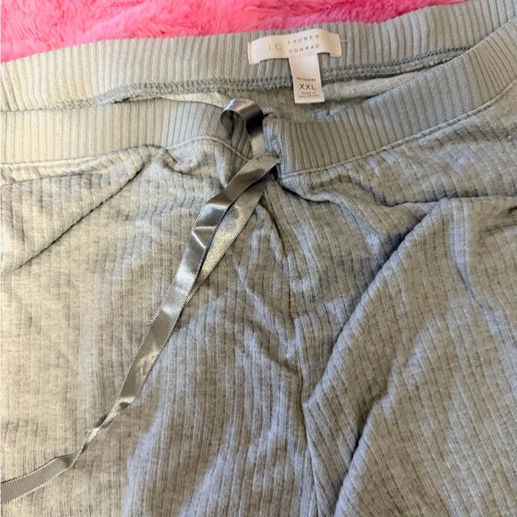 Women's Gray Lounge Set - Picture 3 of 3